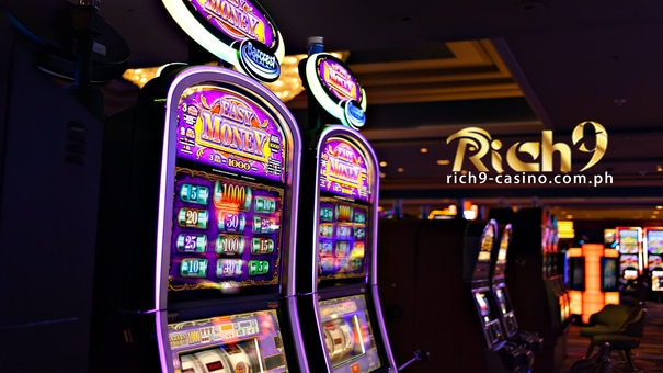 Ang mga manlalaro ay may pagkakataong manalo ng libreng pera at mga bonus ng slot machine.
